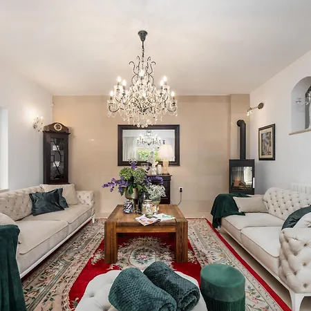 Duga In For 12 People With Sea View & Only 1,2 Km From Vila Porec