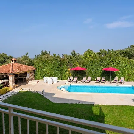 Вилла Duga In For 12 People With Sea View & Only 1,2 Km From Пореч