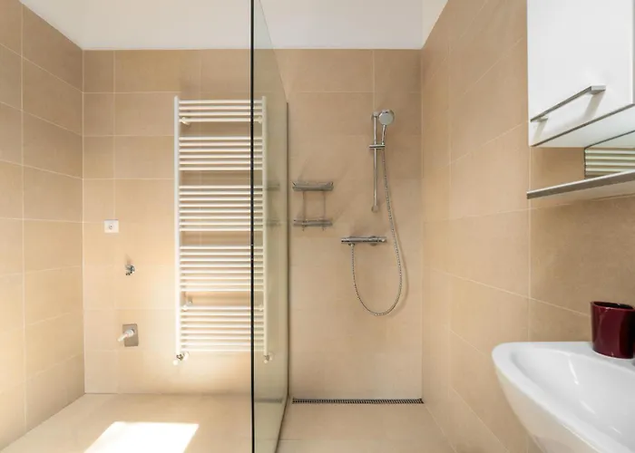 Duga In For 12 People With Sea View & Only 1,2 Km From Villa