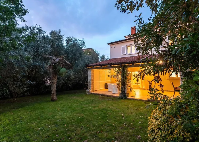 Duga In For 12 People With Sea View & Only 1,2 Km From * Пореч