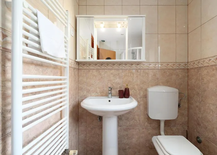 Duga In For 12 People With Sea View & Only 1,2 Km From Villa