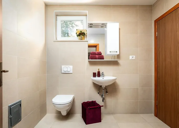 Duga In For 12 People With Sea View & Only 1,2 Km From Villa