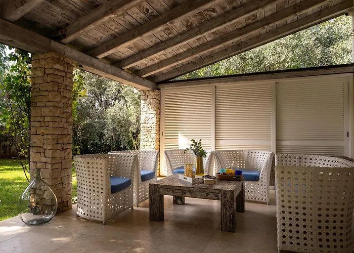 Villa Duga In For 12 People With Sea View & Only 1,2 Km From *